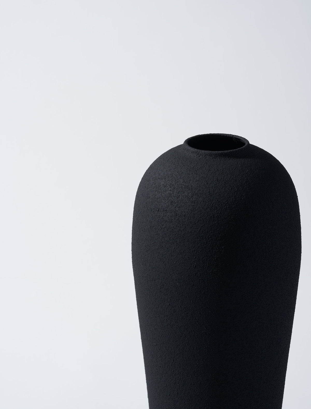 Lola Textured Porcelain Vase
