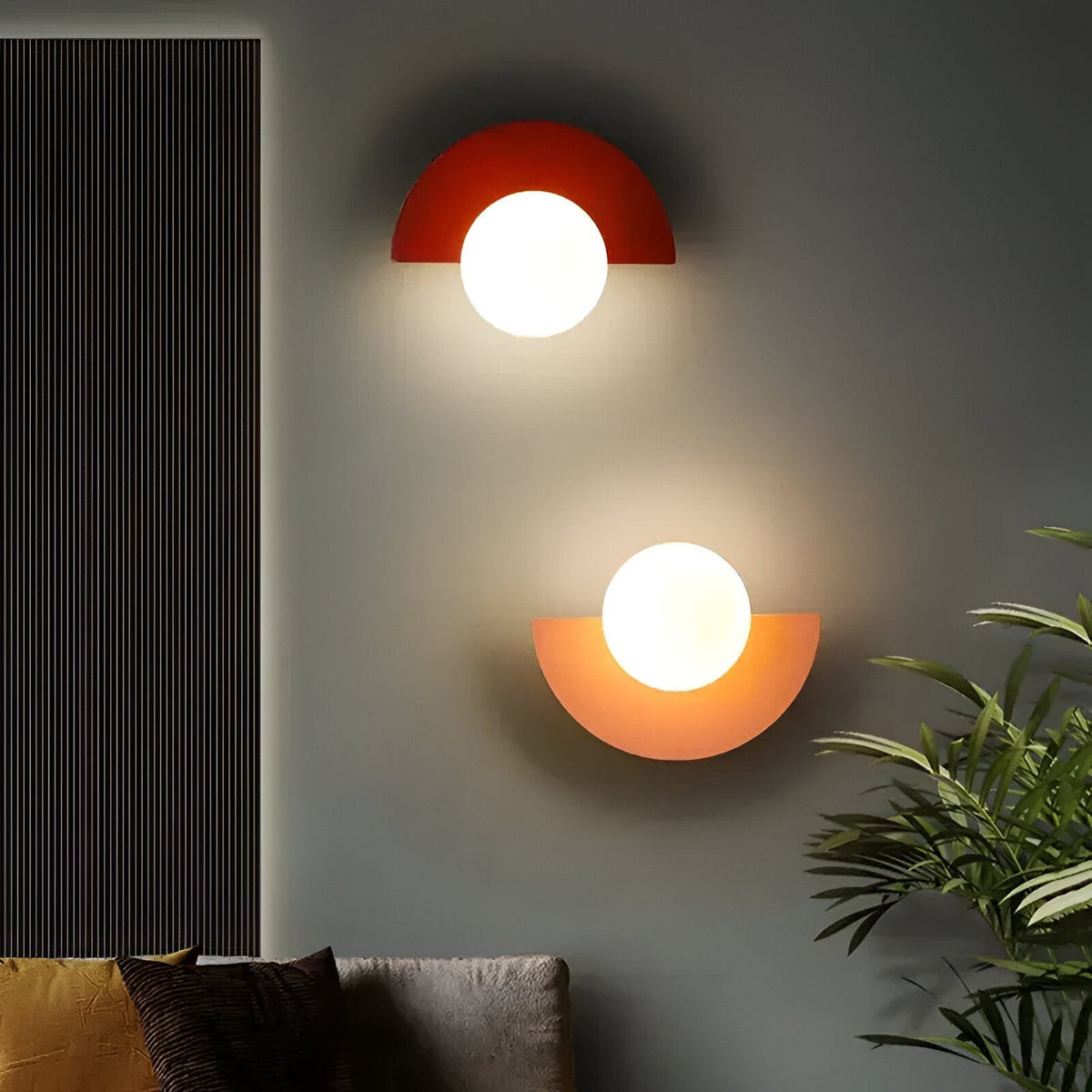 Glass Globe Wall Sconce 20cm