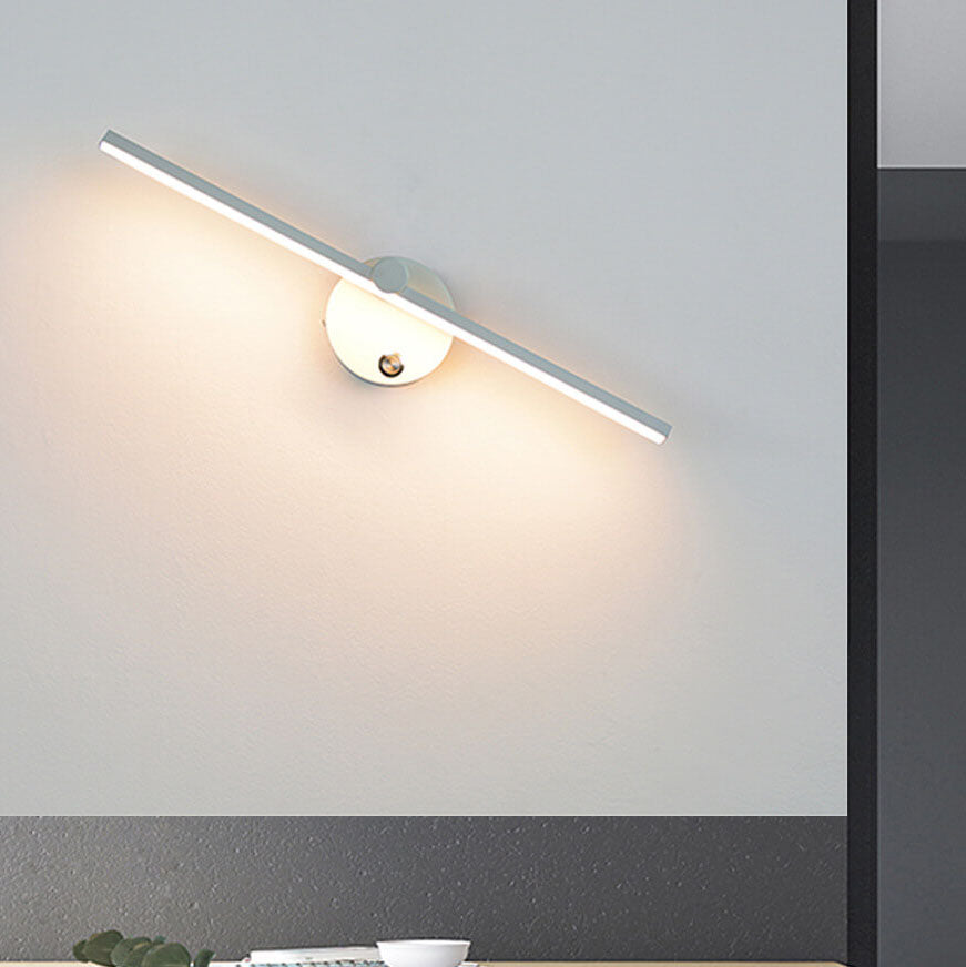 Bar light above bed