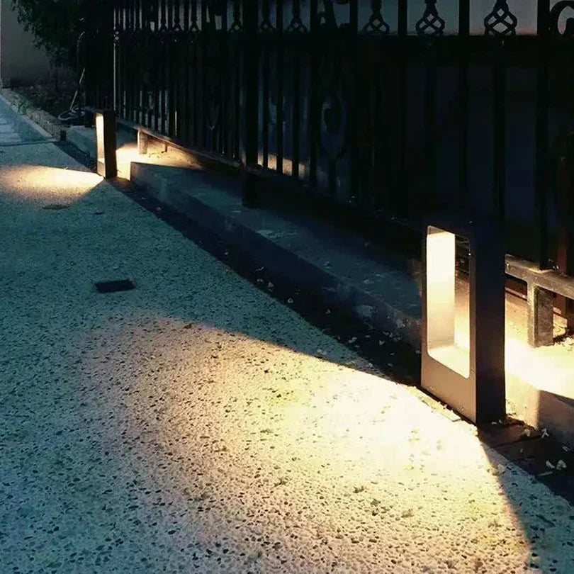 TerraLuxe COB LED Garden Bollard 30cm