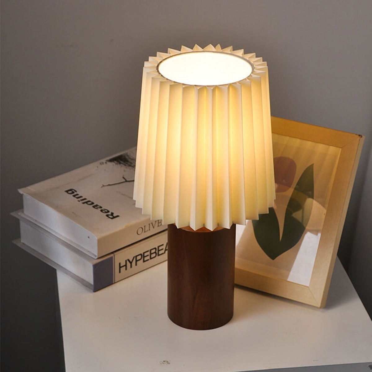 Pleated Column Wood Base Table Lamp 31cm