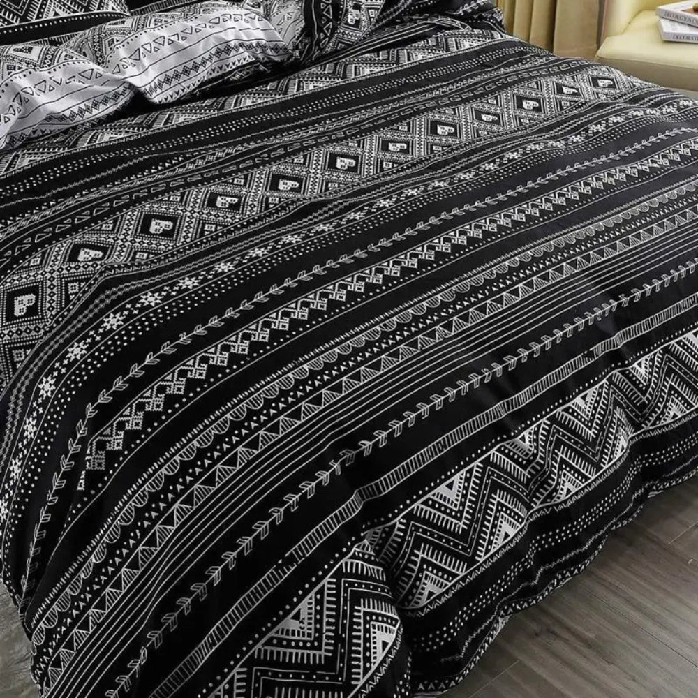 Avenzo Geometric Boho Bedding Set