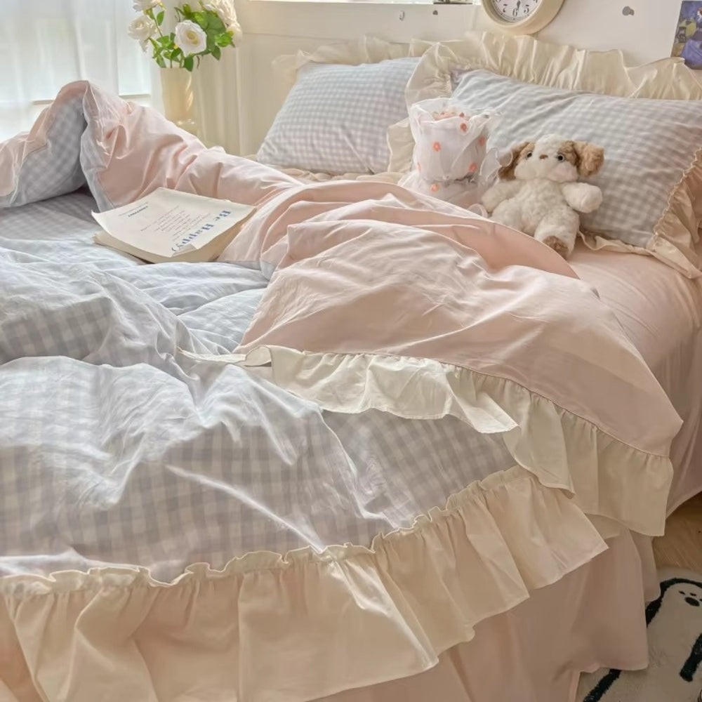 Gingham Ruffle-Edge Bedding Set