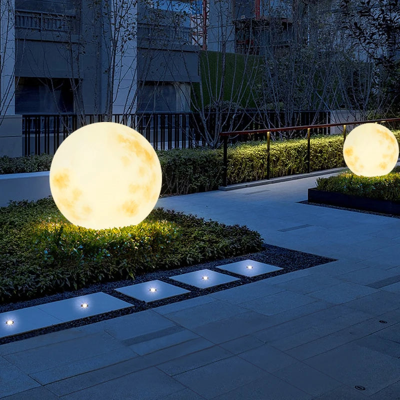 Moon Globe Garden Lamp 20cm