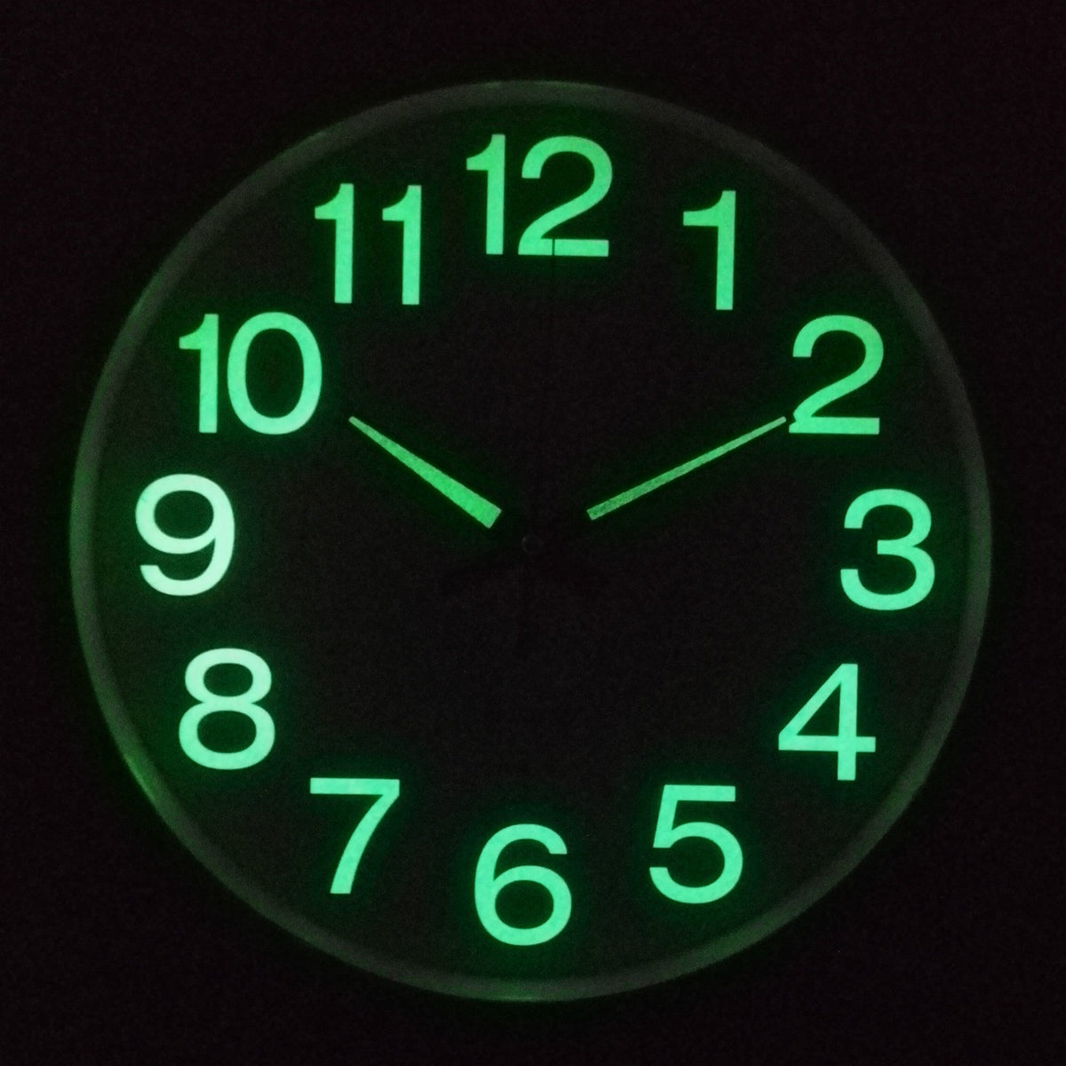 Glow in the Dark Silent Wall Clock 30cm