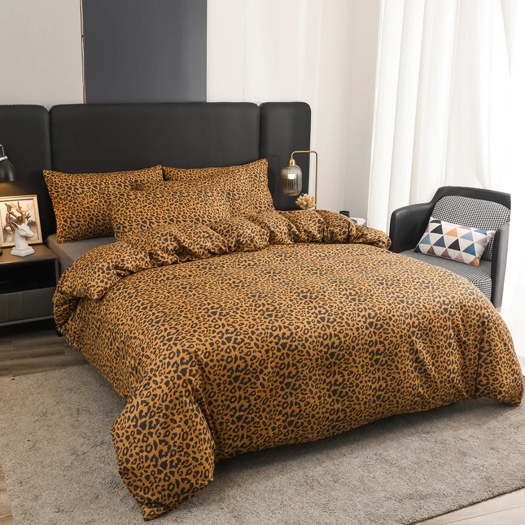 Tova Abstract Duvet Cover Set
