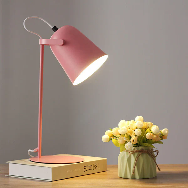 Macaron iron bucket table lamp