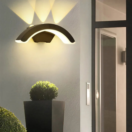 IP66 Weatherproof Outdoor Wall Light
