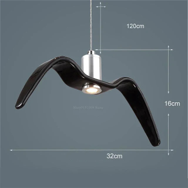Bird pendant lit