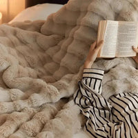 Bubble Fleece Warming Throw