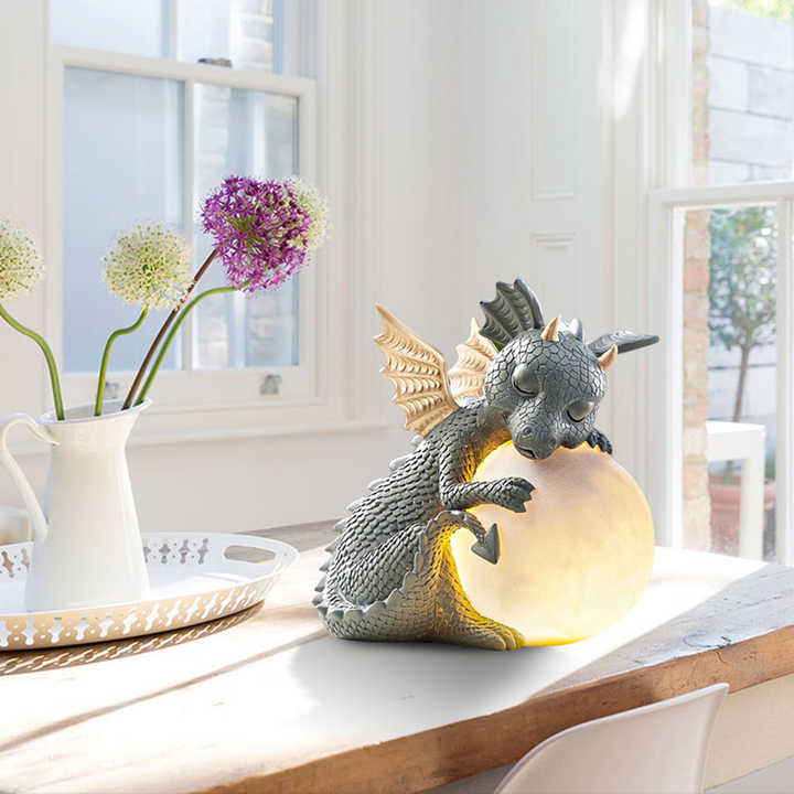 Dragon Form Table Lamp 16cm