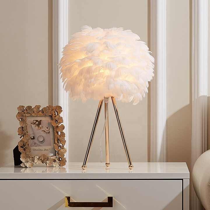 Feather Shade Table Lamp 40cm