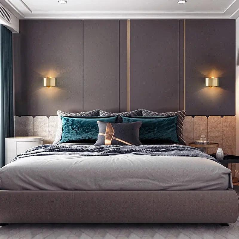 LuxeShine Metal Crescent Wall Light
