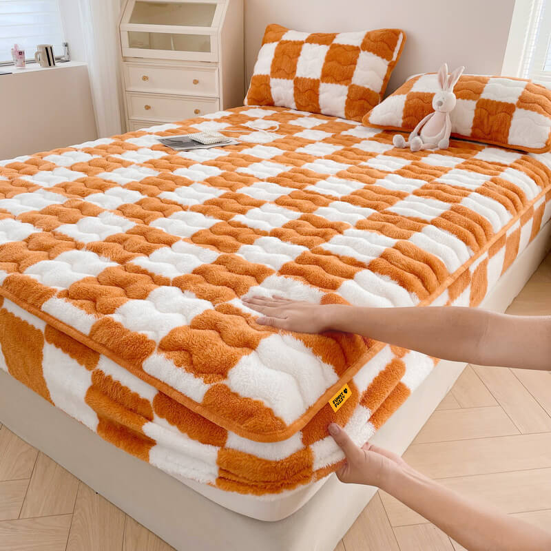 Milk Velvet Check Fitted Sheet 90x200