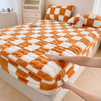 Milk Velvet Check Fitted Sheet 90x200