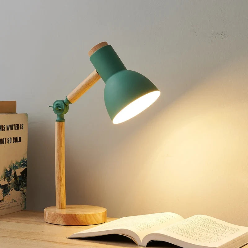 Rubberwood Adjustable Desk Lamp