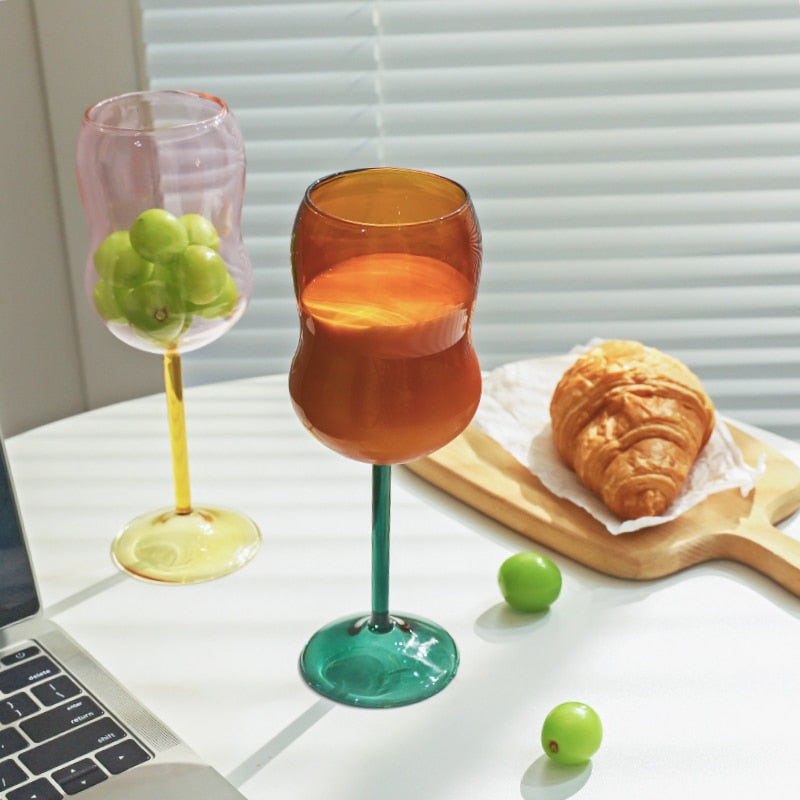 Two-Tone Borosilicate Wine Glass 300ml