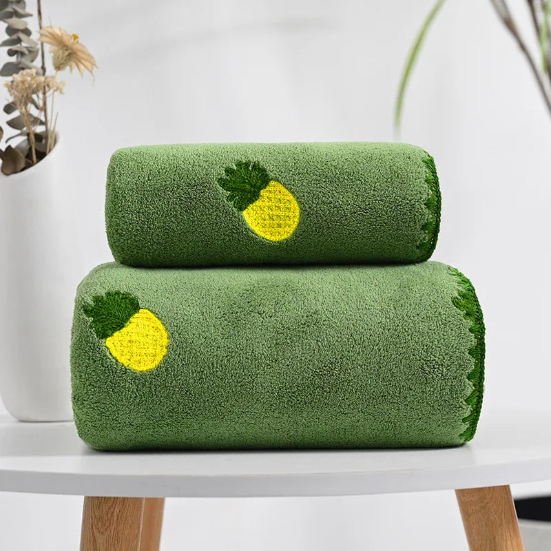 Effie Fruit Motif Cotton Towel
