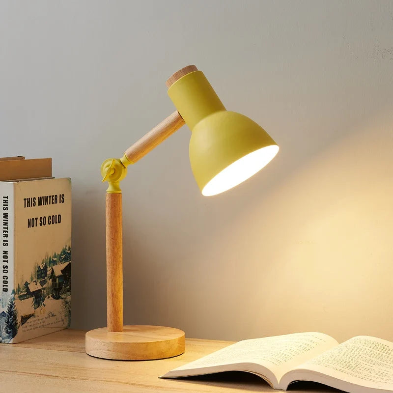 Rubberwood Adjustable Desk Lamp