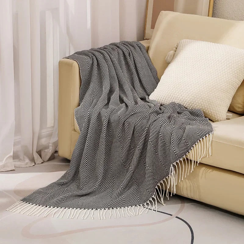 Nordic Stripe Cotton Fringed Throw