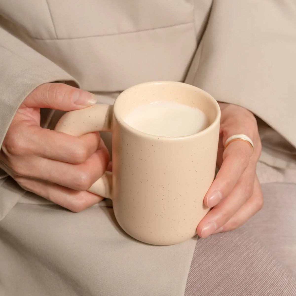 Solid Colour Ceramic Mug with Spoon