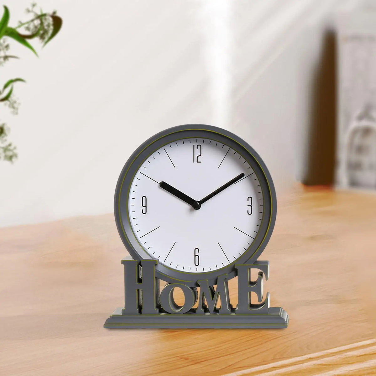 Vintage-Style Silent Desk Clock 20cm