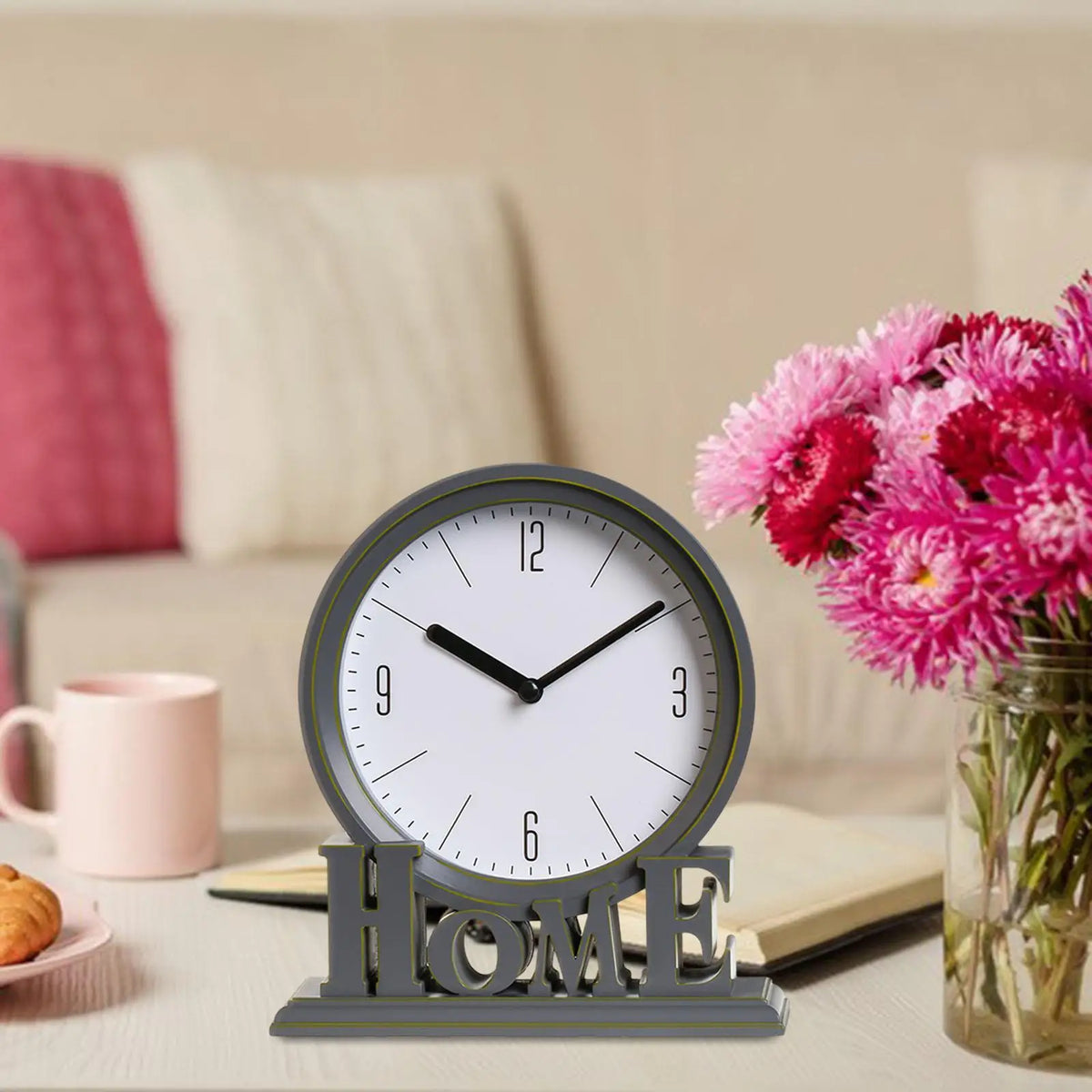 Vintage-Style Silent Desk Clock 20cm