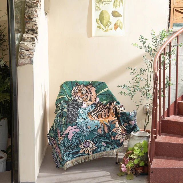 Woven Jacquard Throw Blanket