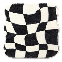 Checker Mini Rug 30-45cm