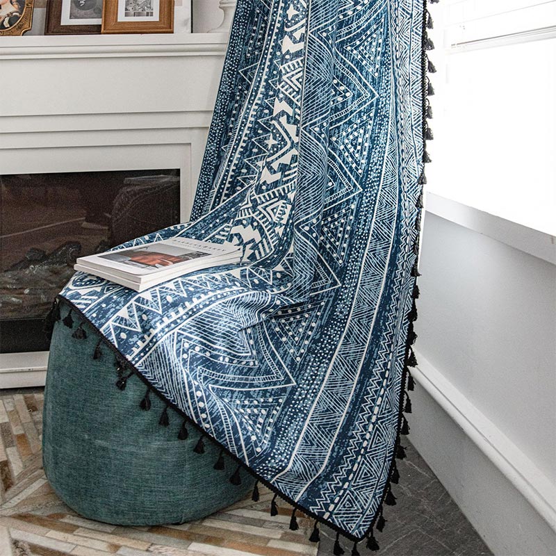 Geometric Light Filtering Curtain