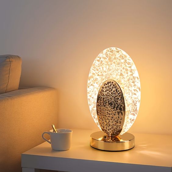 Peacock Cordless Table Lamp 22cm
