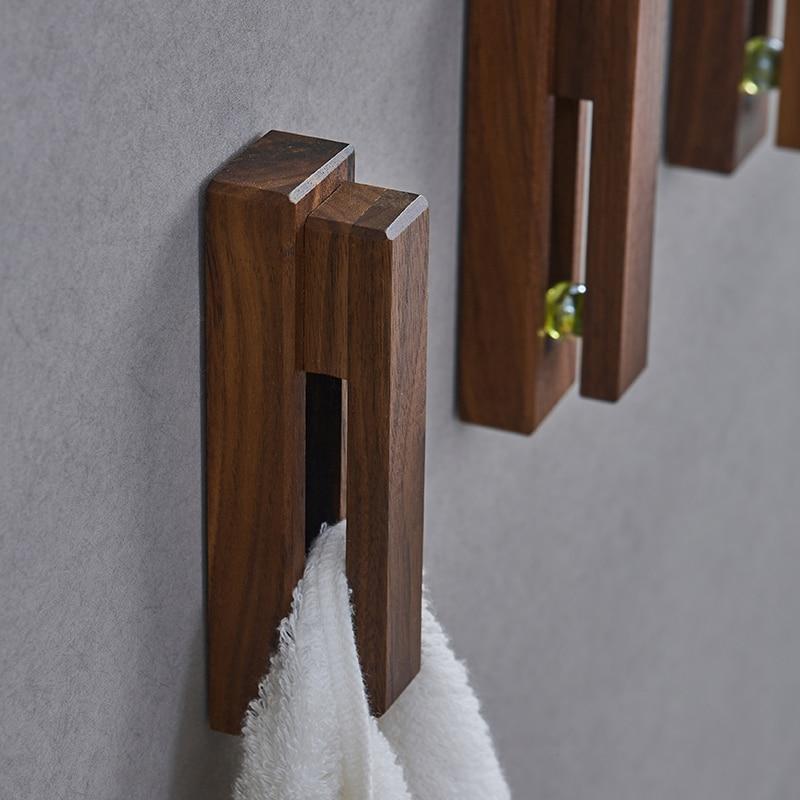 Nordic Wood Towel Clip 13.5cm